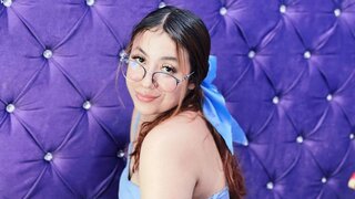 ScarlettThomp