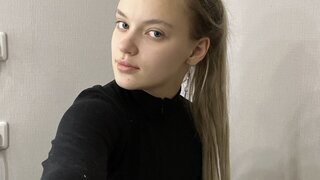 AlodieCrumbls