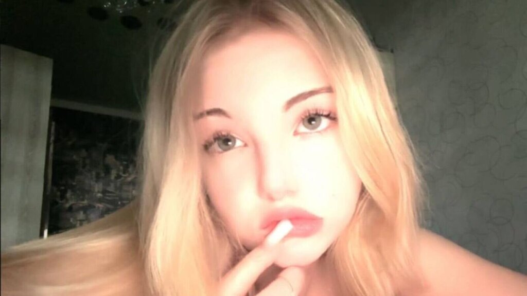 EsmeGilbertson