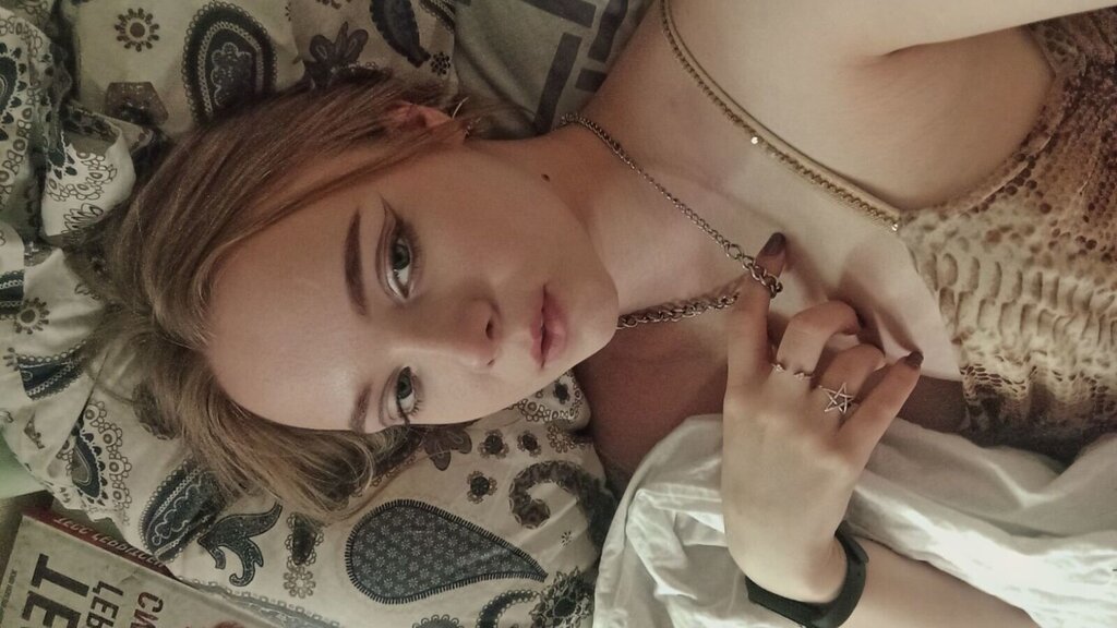 AngelaWall